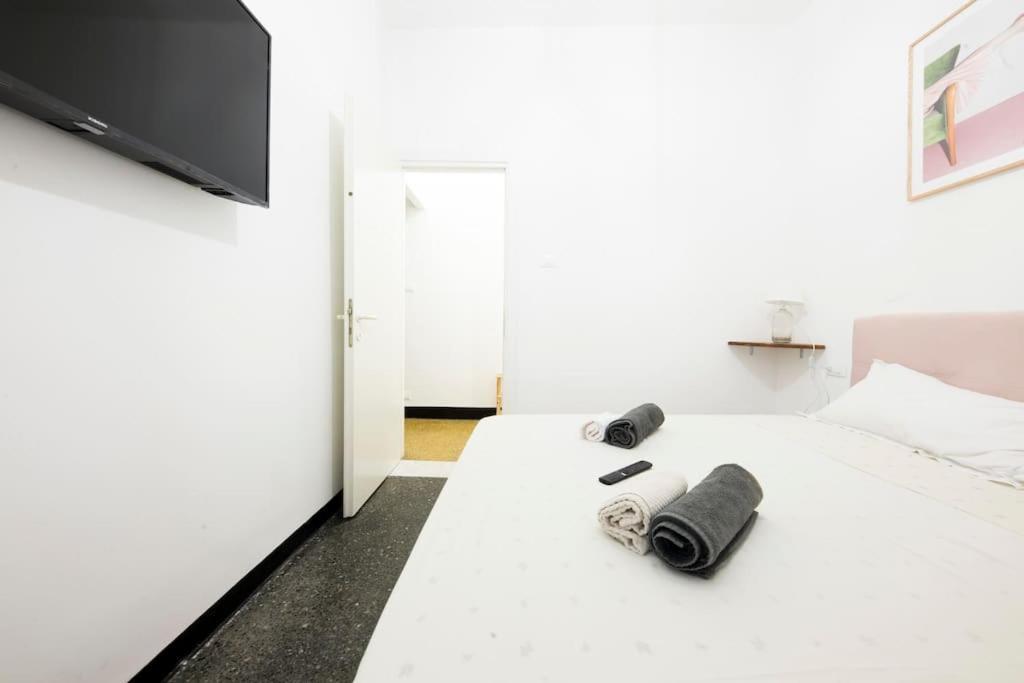 Agostino'S Apartment Генуя Екстер'єр фото
